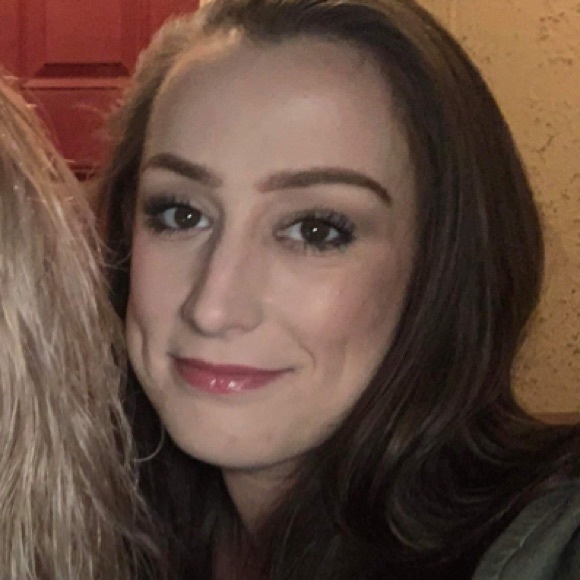 Meet your Posher, Alex - Picture 1 of 1